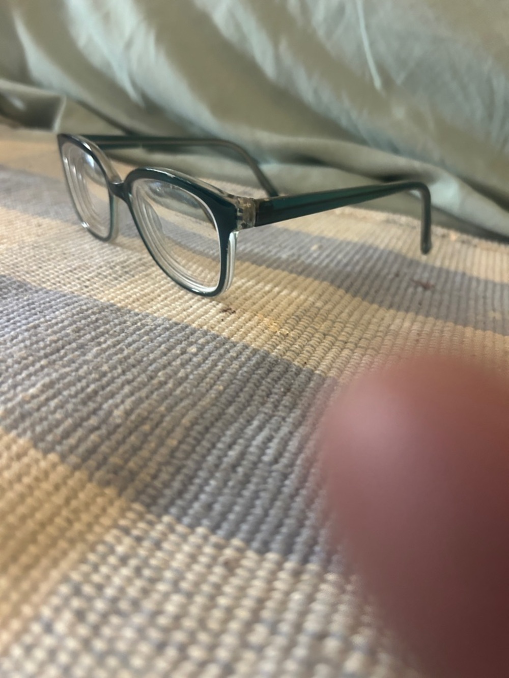 Classic Women's Cat-Eye Glasses in Dark Green